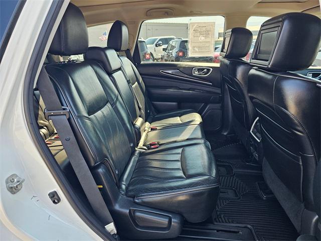 Photo of 2015 Majestic White INFINITI QX60