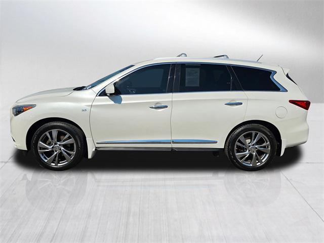Photo of 2015 Majestic White INFINITI QX60