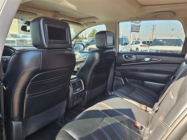 Photo of 2015 Majestic White INFINITI QX60