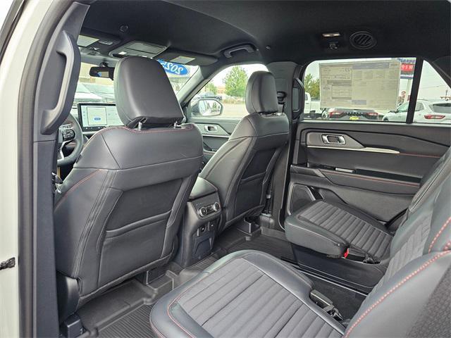Photo of 2025 Star White Metallic Tri-Coat Ford Explorer