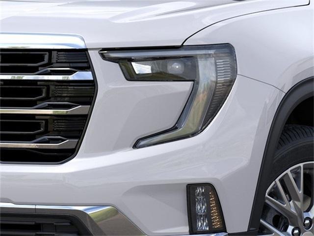 Photo of 2024 White Frost Tri-Coat GMC Acadia