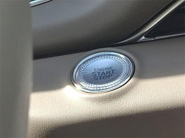 Photo of 2023 Silver Genesis GV80
