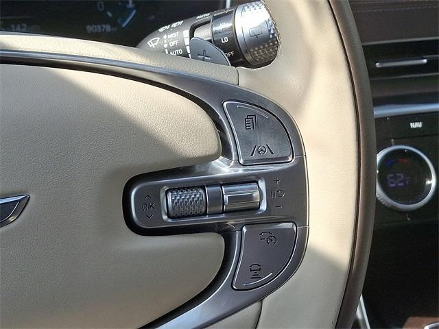 Photo of 2023 Silver Genesis GV80