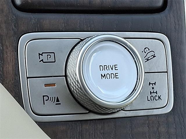 Photo of 2023 Silver Genesis GV80