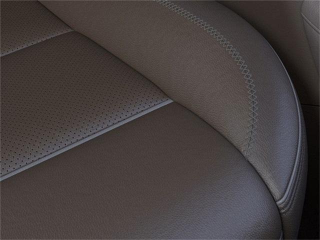 Photo of 2025 White Frost Tri-Coat GMC Sierra 2500