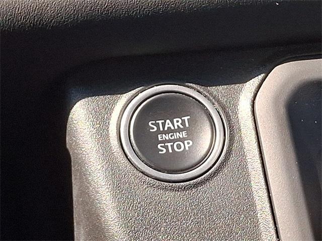 Photo of 2022 Silver Land Rover Defender