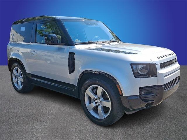 Photo of 2022 Silver Land Rover Defender