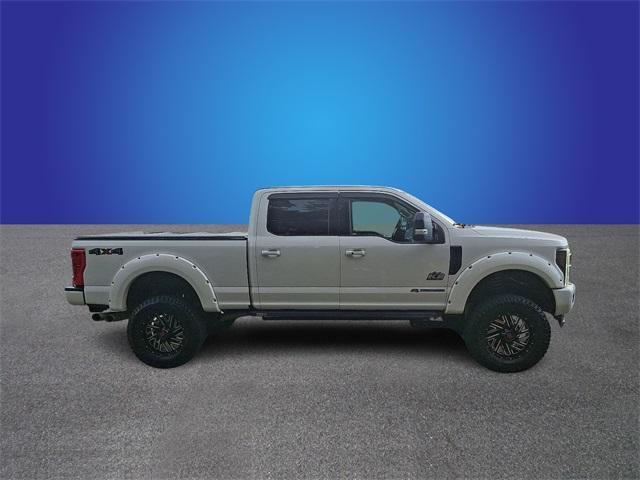 Photo of 2019 White Platinum Ford F-250