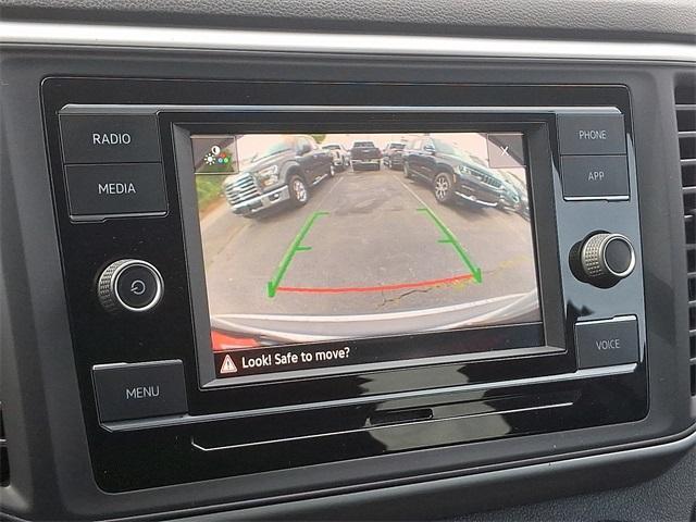 Photo of 2021 Pyrite Silver Metallic Volkswagen Atlas Cross Sport