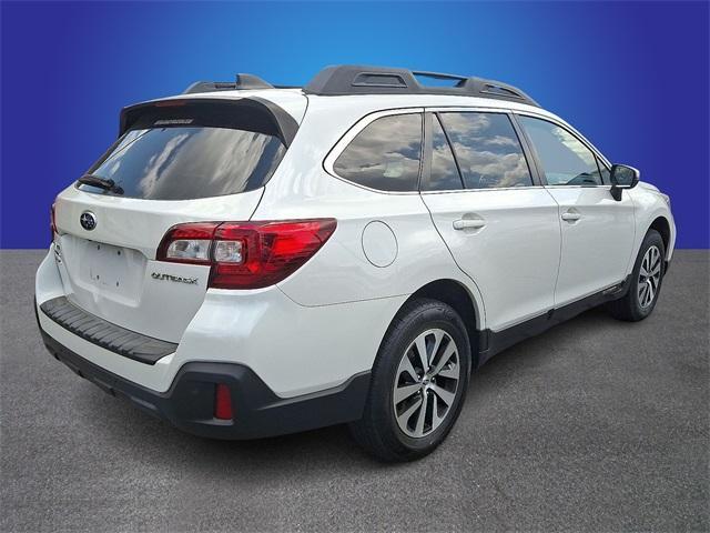 Photo of 2019 Crystal White Pearl Subaru Outback