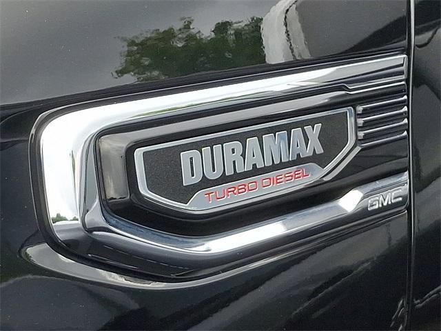 Photo of 2023 Onyx Black GMC Sierra 1500