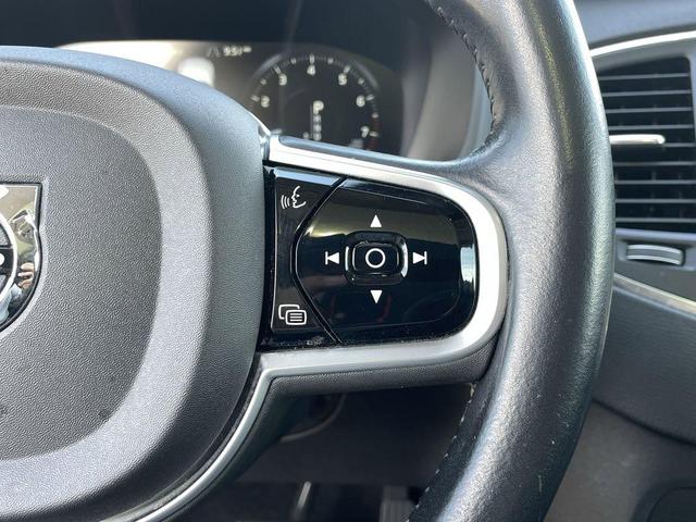 Photo of 2020 Gray Volvo XC90