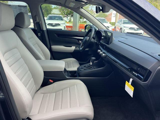 Photo of 2026 Meteorite Gray Metallic Honda CR-V
