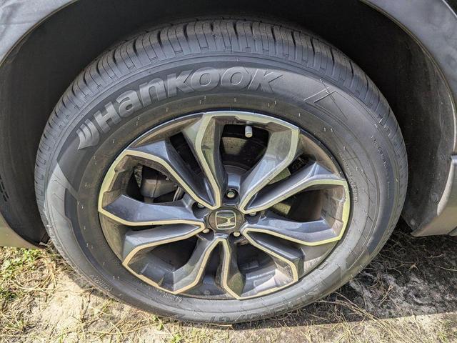Photo of 2022 Crystal Black Pearl Honda CR-V