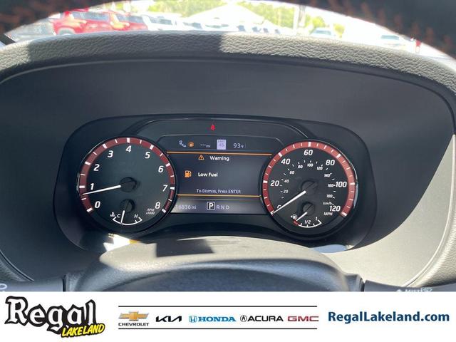 Photo of 2022 Glacier White Nissan Frontier