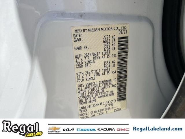 Photo of 2022 Glacier White Nissan Frontier
