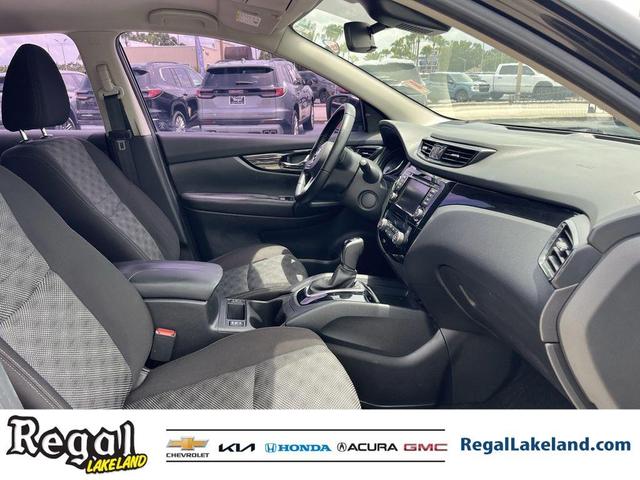 Photo of 2021 Magnetic Black Nissan Rogue Sport