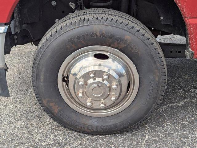 Photo of 2023 Rapid Red Metallic Tinted Clearcoat Ford F-350