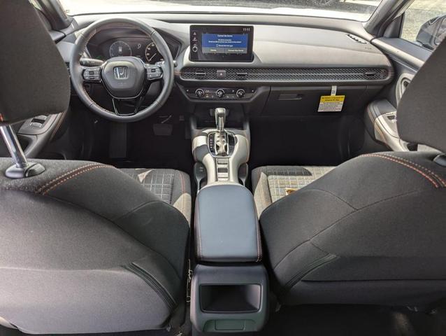 Photo of 2026 Platinum White Pearl Honda HR-V