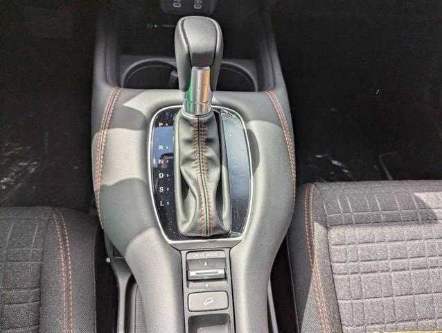 Photo of 2026 Platinum White Pearl Honda HR-V