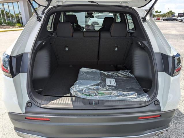 Photo of 2026 Platinum White Pearl Honda HR-V