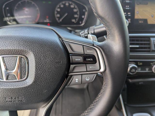Photo of 2018 Lunar Silver Metallic Honda Accord