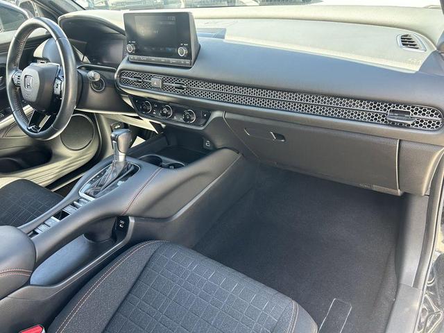 Photo of 2024 Crystal Black Pearl Honda HR-V