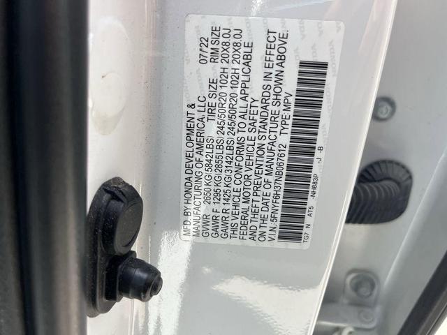 Photo of 2022 Platinum White Pearl Honda Pilot