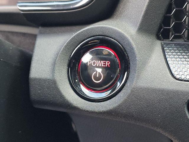 Photo of 2023 Still Night Pearl Honda CR-V Hybrid
