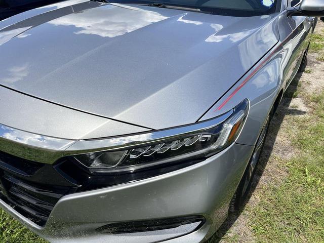 Photo of 2020 Lunar Silver Metallic Honda Accord