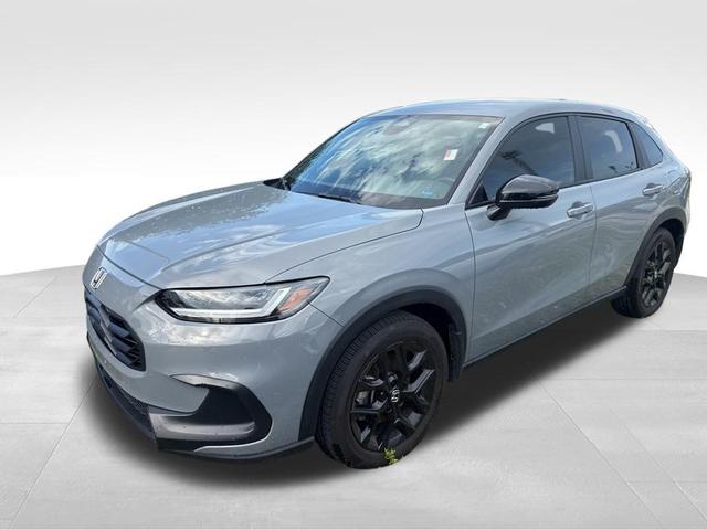 Photo of 2024 Urban Gray Pearl Honda HR-V