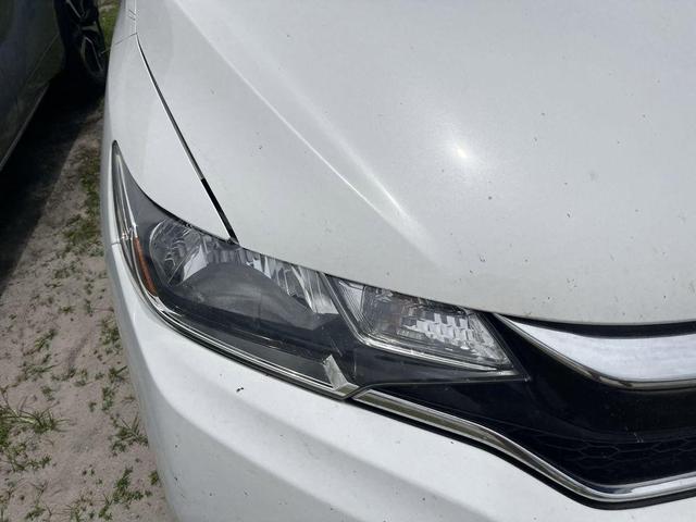 Photo of 2019 Platinum White Pearl Honda Fit