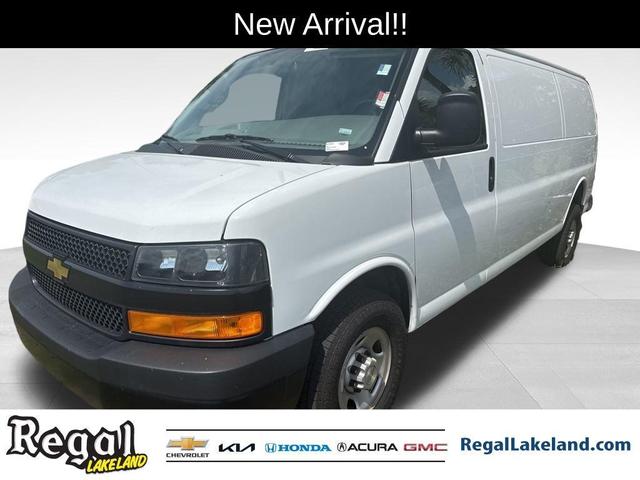 2023 Chevrolet Express 2500