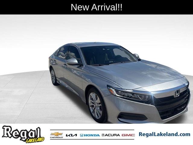 Photo of 2019 Lunar Silver Metallic Honda Accord