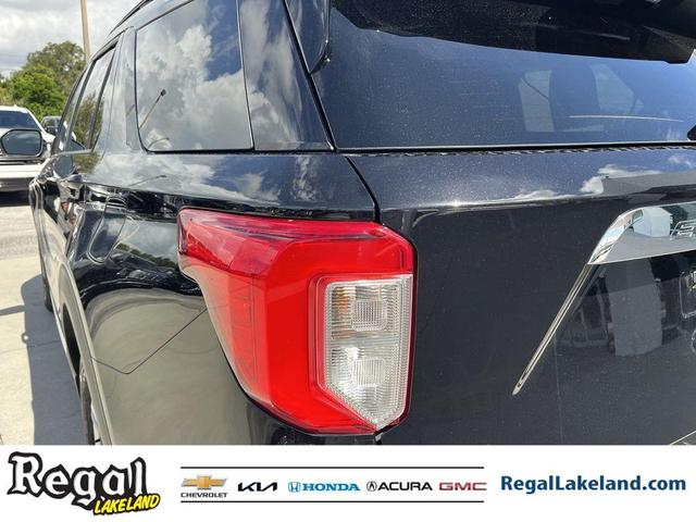 Photo of 2024 Black Metallic Ford Explorer