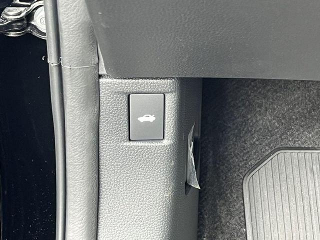 Photo of 2025 Crystal Black Pearl Honda Accord