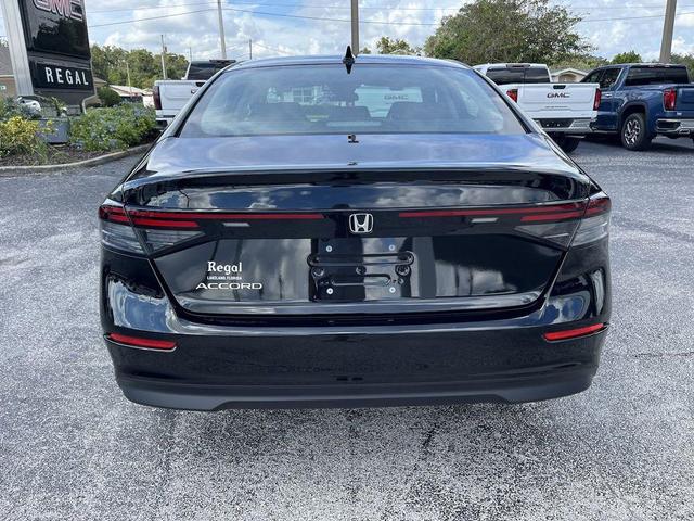 Photo of 2025 Crystal Black Pearl Honda Accord