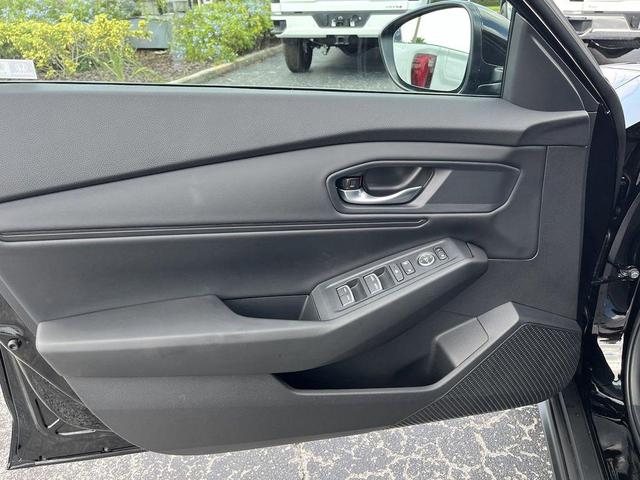 Photo of 2025 Crystal Black Pearl Honda Accord