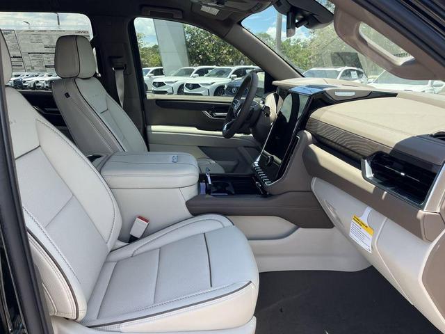 Photo of 2025 Onyx Black GMC Yukon XL
