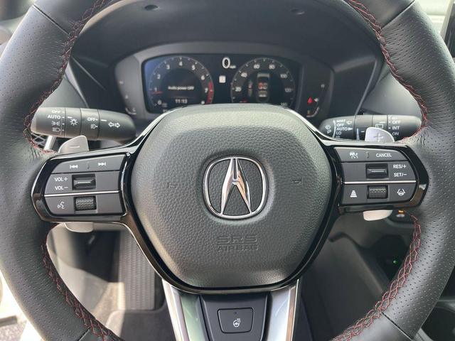 Photo of 2025 Platinum White Pearl Acura ADX