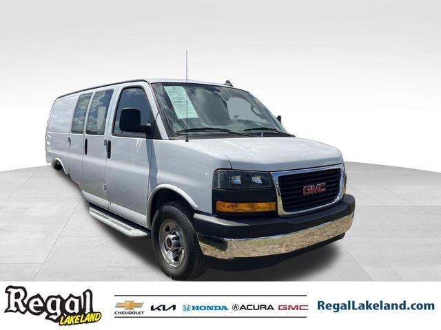 2022 GMC Savana 2500