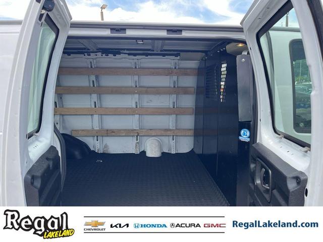 Photo of 2022 Summit White GMC Savana 2500