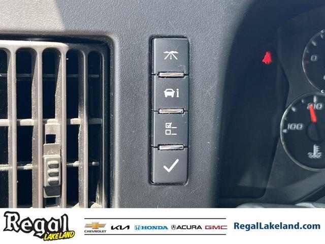 Photo of 2022 Summit White GMC Savana 2500