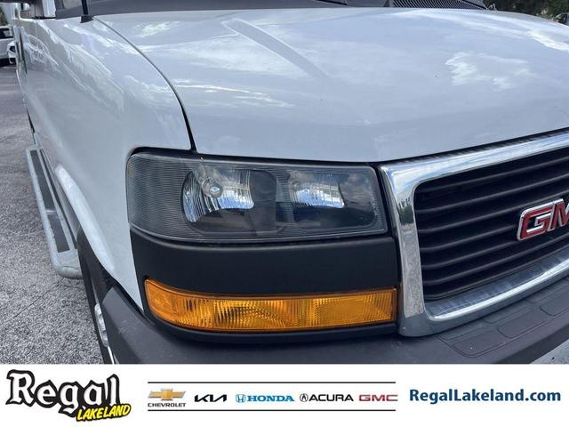 Photo of 2022 Summit White GMC Savana 2500