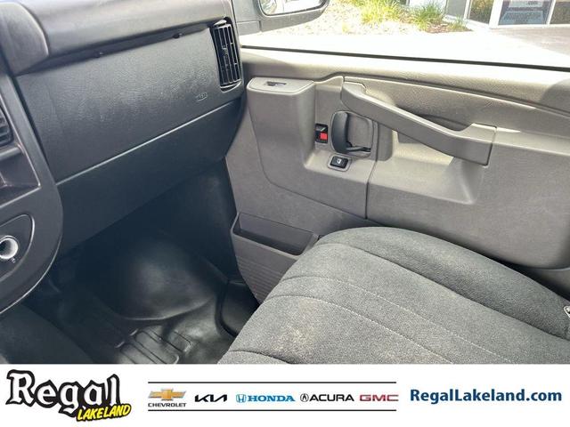 Photo of 2022 Summit White GMC Savana 2500
