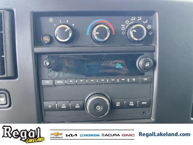 Photo of 2022 Summit White GMC Savana 2500