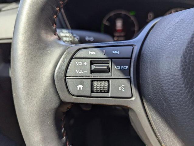 Photo of 2023 Lunar Silver Metallic Honda CR-V Hybrid