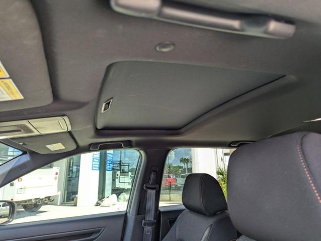 Photo of 2023 Lunar Silver Metallic Honda CR-V Hybrid