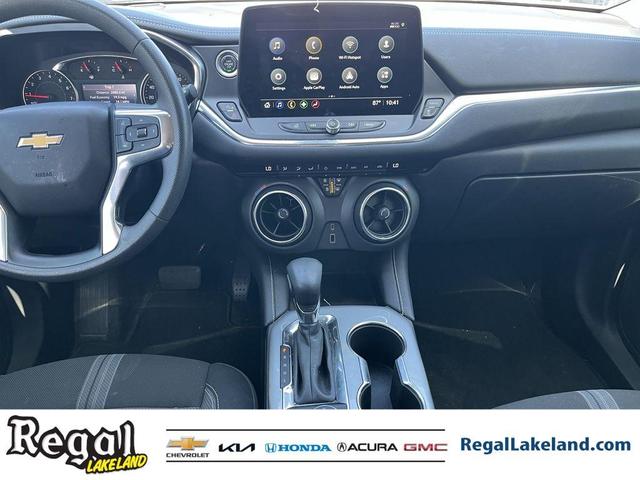 Photo of 2023 Summit White Chevrolet Blazer