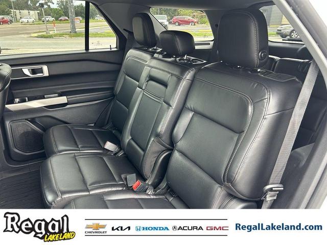 Photo of 2020 Oxford White Ford Explorer